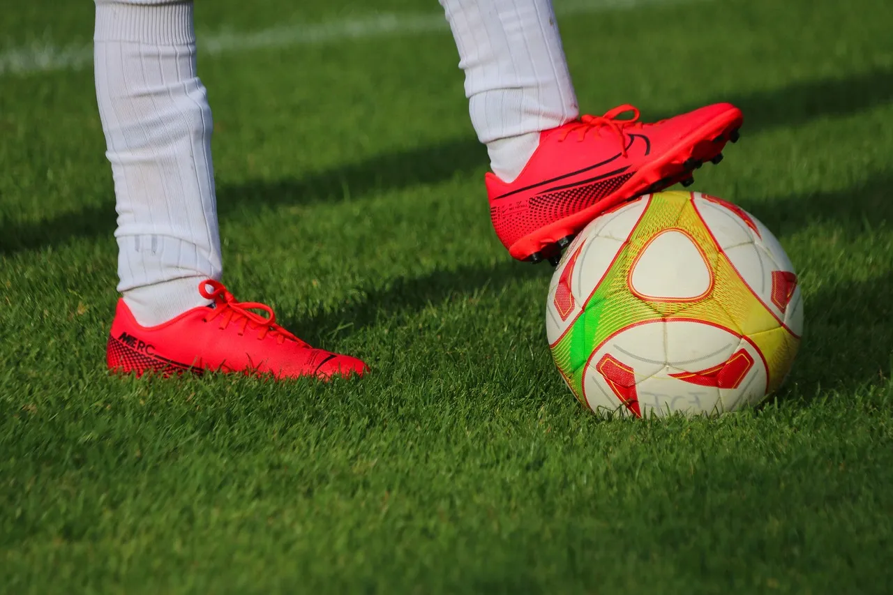 excellence Hommes Nike Tiempo Legend VIII TF Noir Rouge Blanc sortie